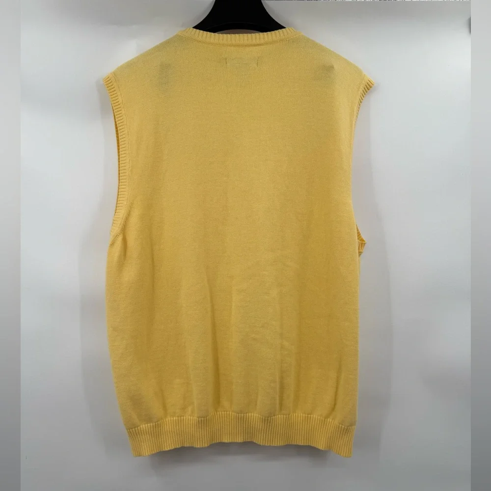 Club‎ Room Men’s  Yellow Cable-Knit V-Neck Sweater Vest